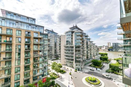 Battersea Reach - Modern 1 bedroom flat