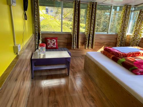 Lamakhang Homestay in Phadamchen