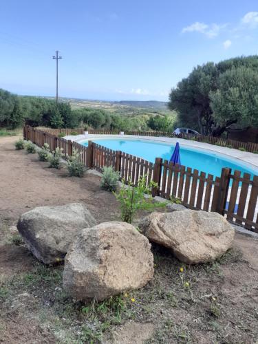 agriturismo gli olivastri appartamento corbezzolo con piscina e vista mare,climatizzatore,wifi