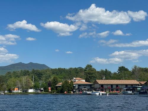 Gauthier's Saranac Lake Inn - image 7