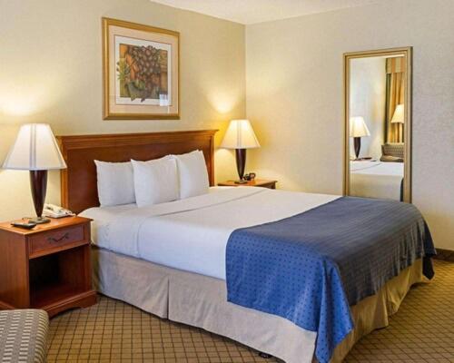 GreenTree Hotel & Extended Stay Channelview