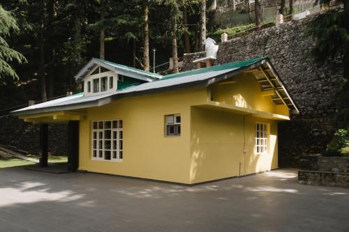 BluSalzz Villas - The Pine Tree, Dalhousie - Himachal Pradesh