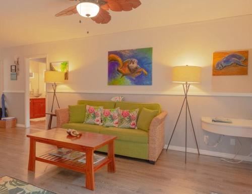 Ideal Coconut Coast Condo
