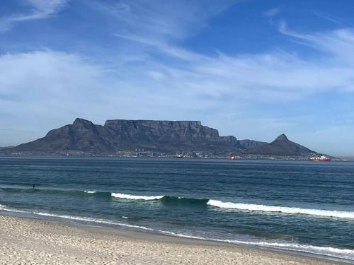 The Atlantic Blue Blouberg Beachfront Loadshedding Friendly!