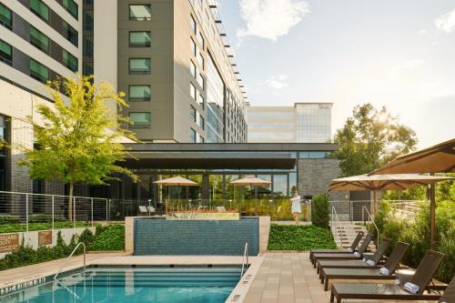 Houston CityPlace Marriott at Springwoods Village in The Woodlands, USA
