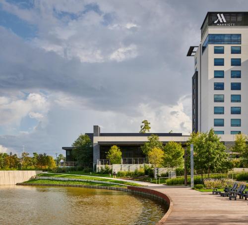 467122646 Houston CityPlace Marriott at Springwoods Village