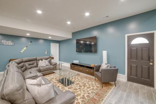Lakefront Jackson Vacation Rental with Shared Yard in Jackson, USA