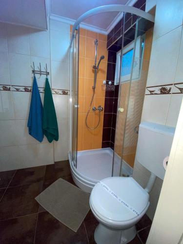 Füred Apartmanház - image 7