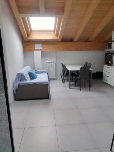 Appartamento vicino Verona su colline in Rovere Veronese