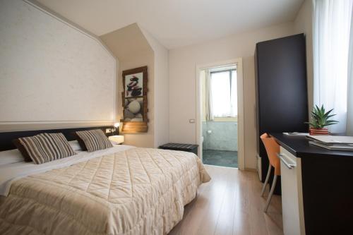 1 double bed