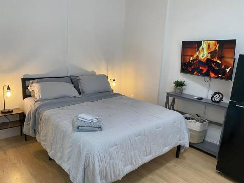 Chic Studio Flat in Tampa's Vibrant Cigar City