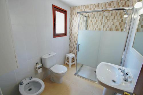 Villa with Private Pool image 10