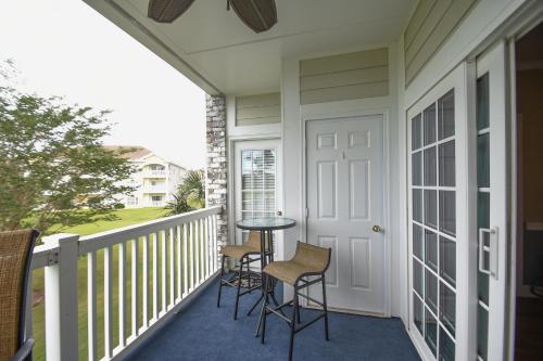 Two-Bedroom Apartment image 5