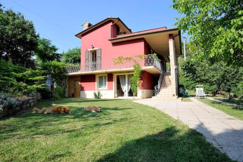 Villa Patti villa con piscina e camino nelle Marche gîte à louer Pian di Mulino