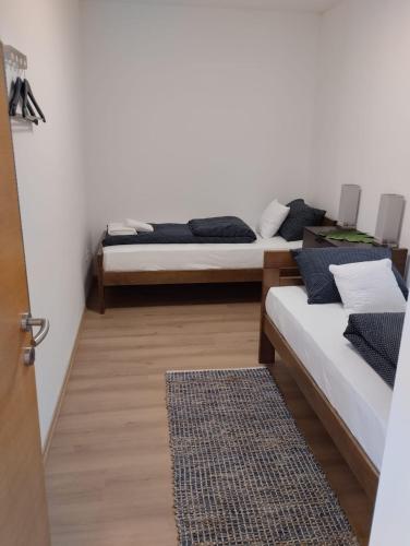 Apartman Zagreb , with balcony and FREE parking