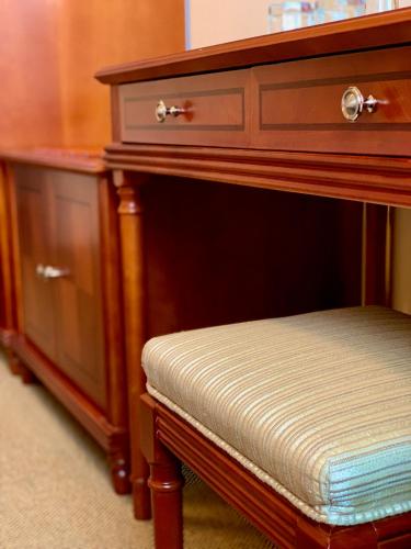 2 twin beds