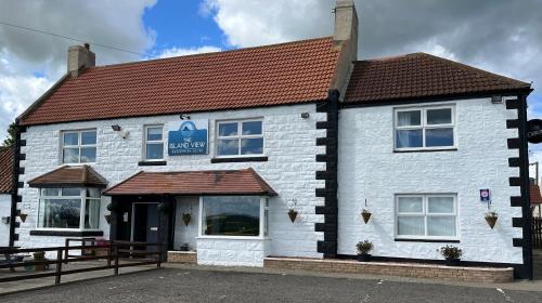 The Island View - A1 in Cheswick