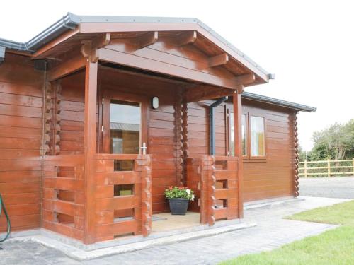 Ty Will, Parc Y Fronwen in Niwbwrch