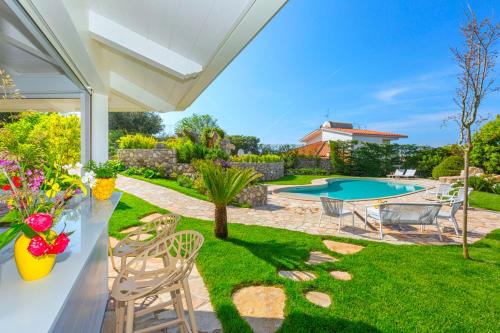 Superior Villa image 9