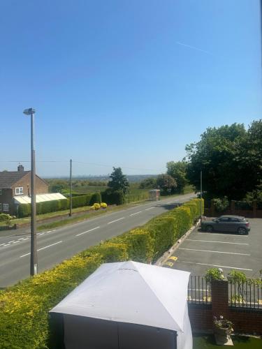 المنطقة المحيطة, Entire 2 bedroom house. in Dudley Port