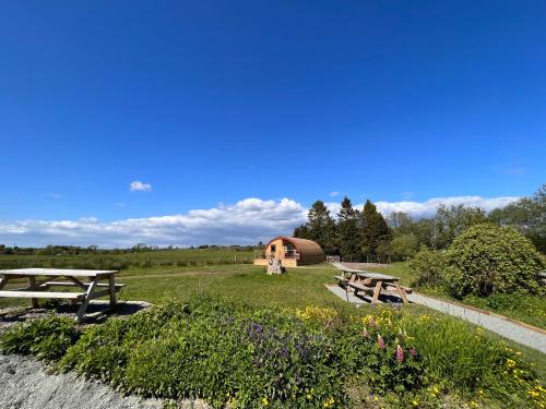 The Crossings Inn, Eco-friendly cabin in the Cumbrian countryside with heating and hot water