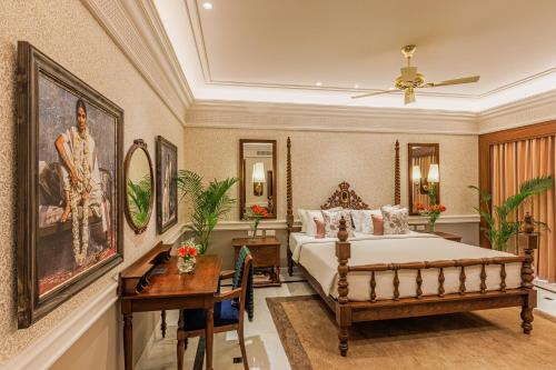 Selection Suite with One Way Airport Transfer image 1