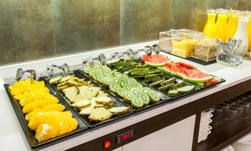 Ilunion Suites Madrid - main image