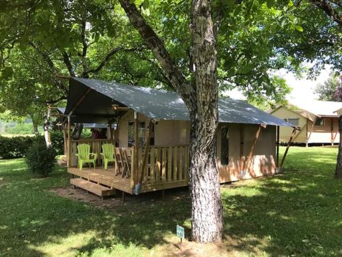 Camping Le Mondou - Camping - Saint-Julien-de-Lampon