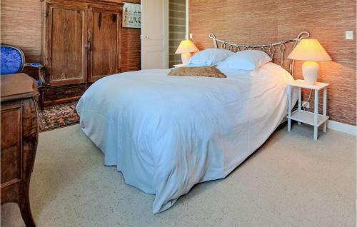 Awesome Home In Benerville-Sur-Mer Awesome Home In Benerville-Sur-Mer