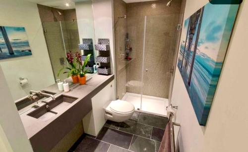Luxury Royal William Yard Apartment - Mills Bakery - image 2