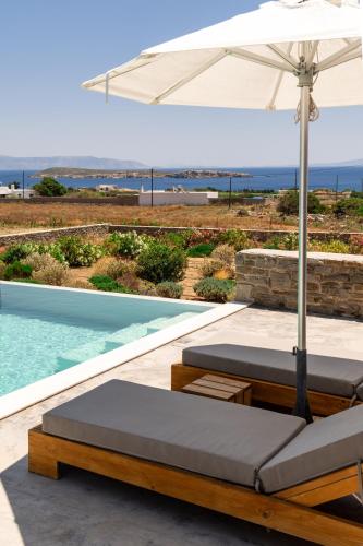 Cycladic Breeze Villas