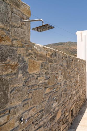 Cycladic Breeze Villas