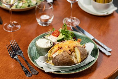 Station House Hotel Letterkenny in Letterkenny