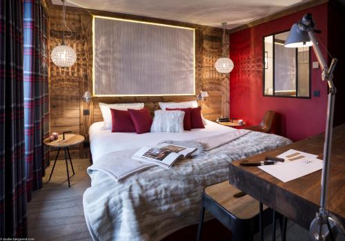Guestroom, Hotel Village Montana by Les Etincelles in Tignes