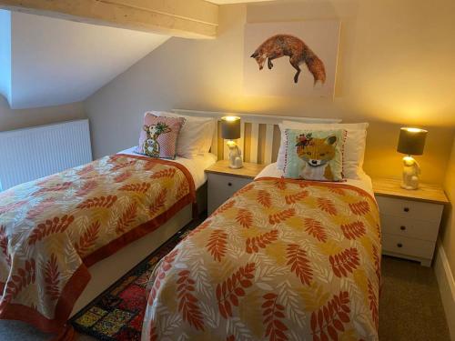 Happy Feet Cottage, Sleeps 6