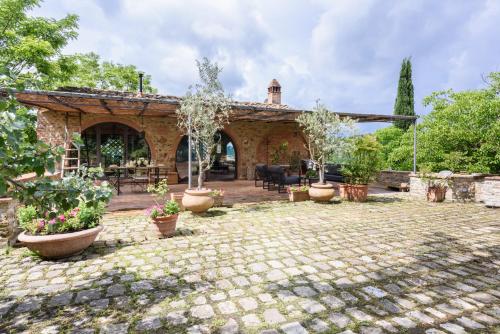 Villa Fienile Design by Mmega in SantʼAppiano
