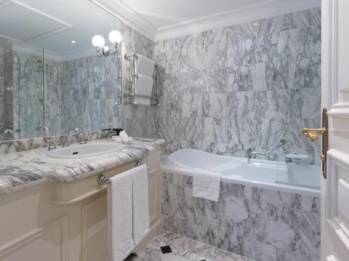 Althoff Hotel Villa Belrose - image 4
