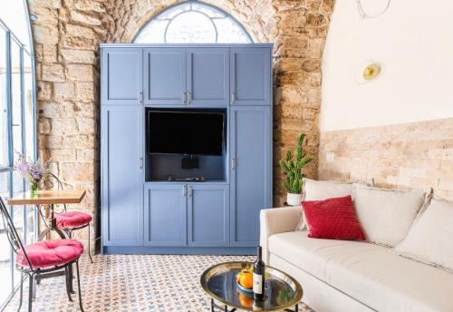 Napoleon with rooftop terrace in เอเคอร์