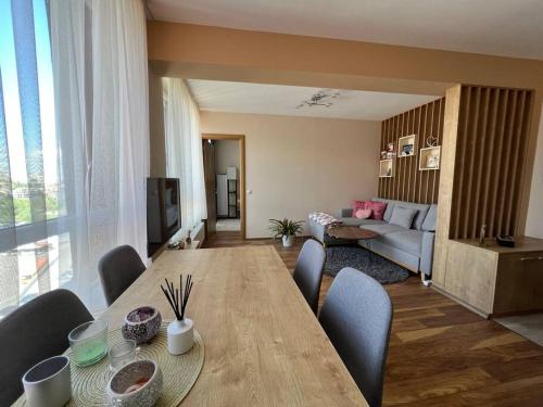 Cozy and bright apartment, Sofia