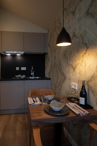 Konyha, Boetiekpark 't Zwaantje in Verspreide huizen Bisselt