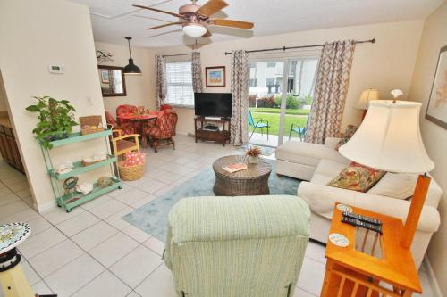 Colony Beach Club 109 in New Smyrna Beach, USA