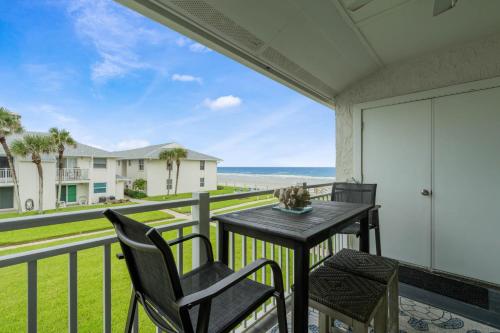 Colony Beach Club 249 in New Smyrna Beach, USA
