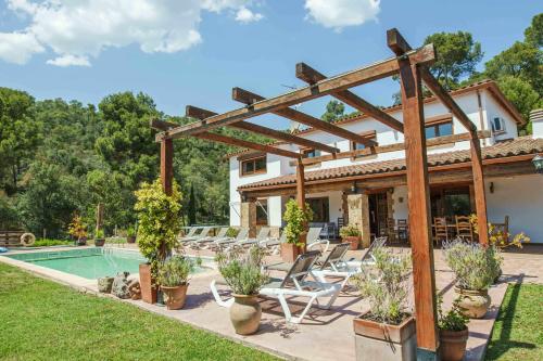 A szálláshely kívülről, Can Lari Chalet in Vall-Llobrega