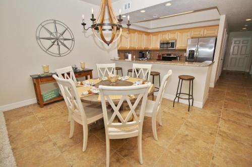 Oceanwalk 18-505 in New Smyrna Beach, USA