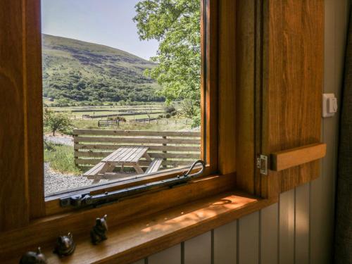 Viesnīcas āriene, Moelfre - Shepherds Hut in Llanbedr