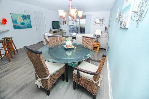 Oceanwalk 15-502 in New Smyrna Beach, USA