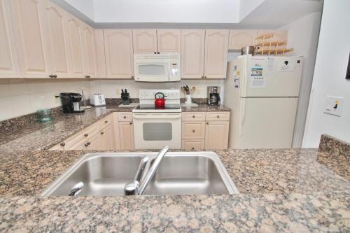 Oceanwalk 3-604, New Smyrna Beach (foto 11)