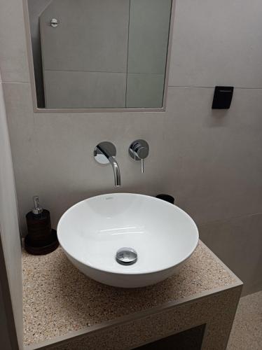 Apartment Dipla 5