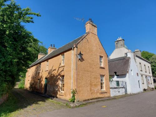 Exterior view, Paye House - Cromarty in Cromarty