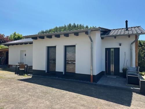 Waldfrieden Ferienhaus mit SAUNA in Ruhla, Deutschland